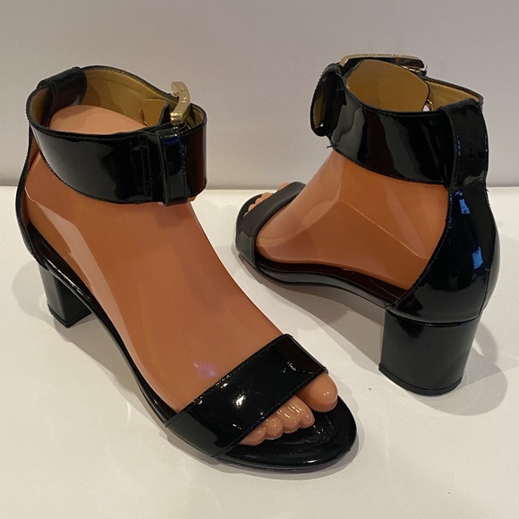 MICHAEL Michael Kors Open Toe Block Heel Sandals Patent Leather Black Size 6 EUC - Picture 7 of 10